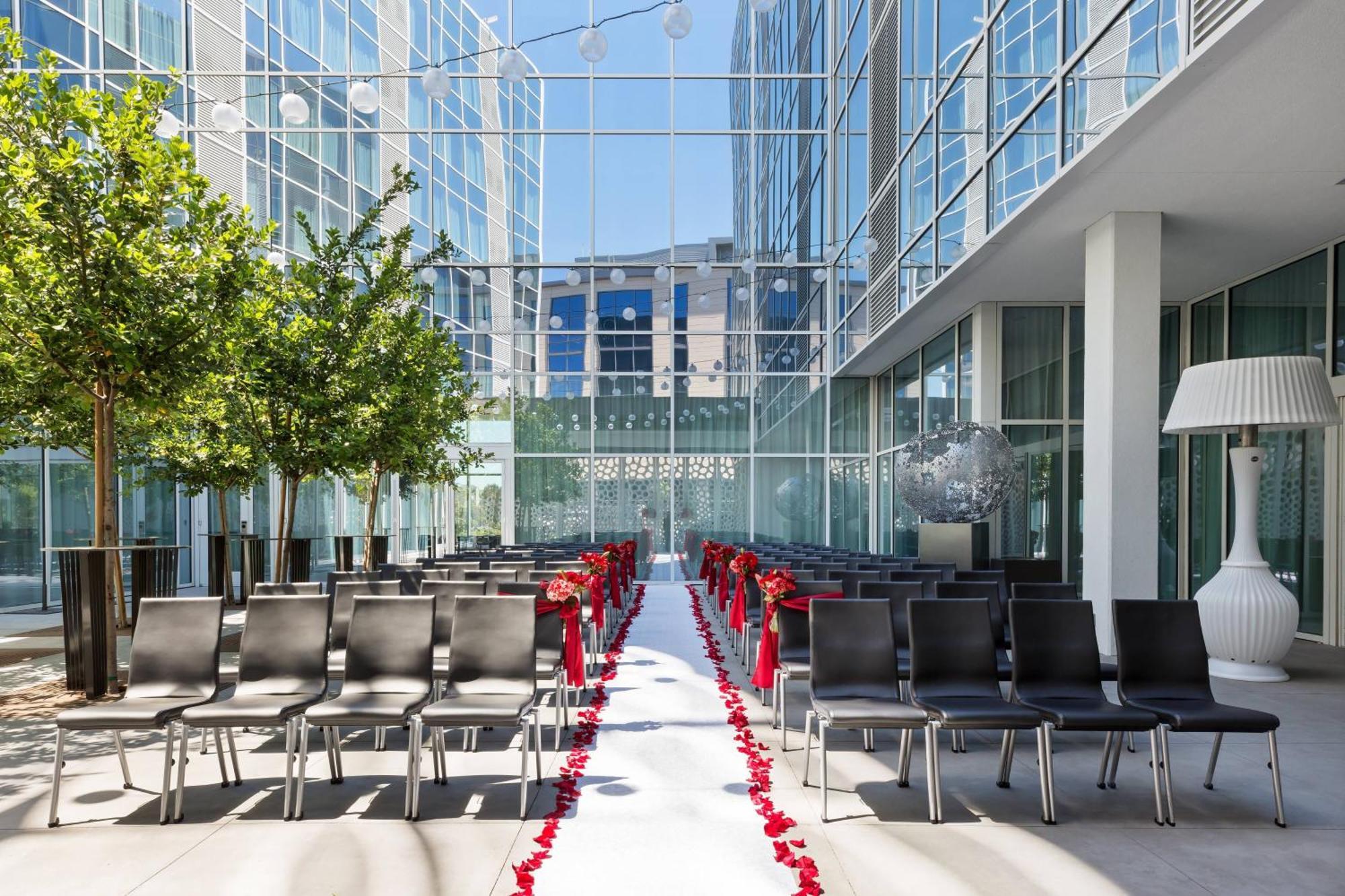 Ac Hotel By Marriott San Francisco Airport/Oyster Point Waterfront South San Francisco Exterior foto